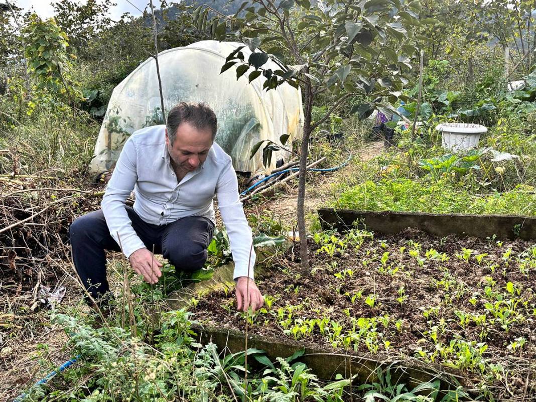 Balkonunda başladı, 150 bin tohumla Türkiye'yi değiştirdi! 8